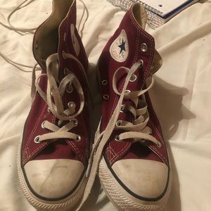Maroon Chuck Taylor Allstar Hightops!
